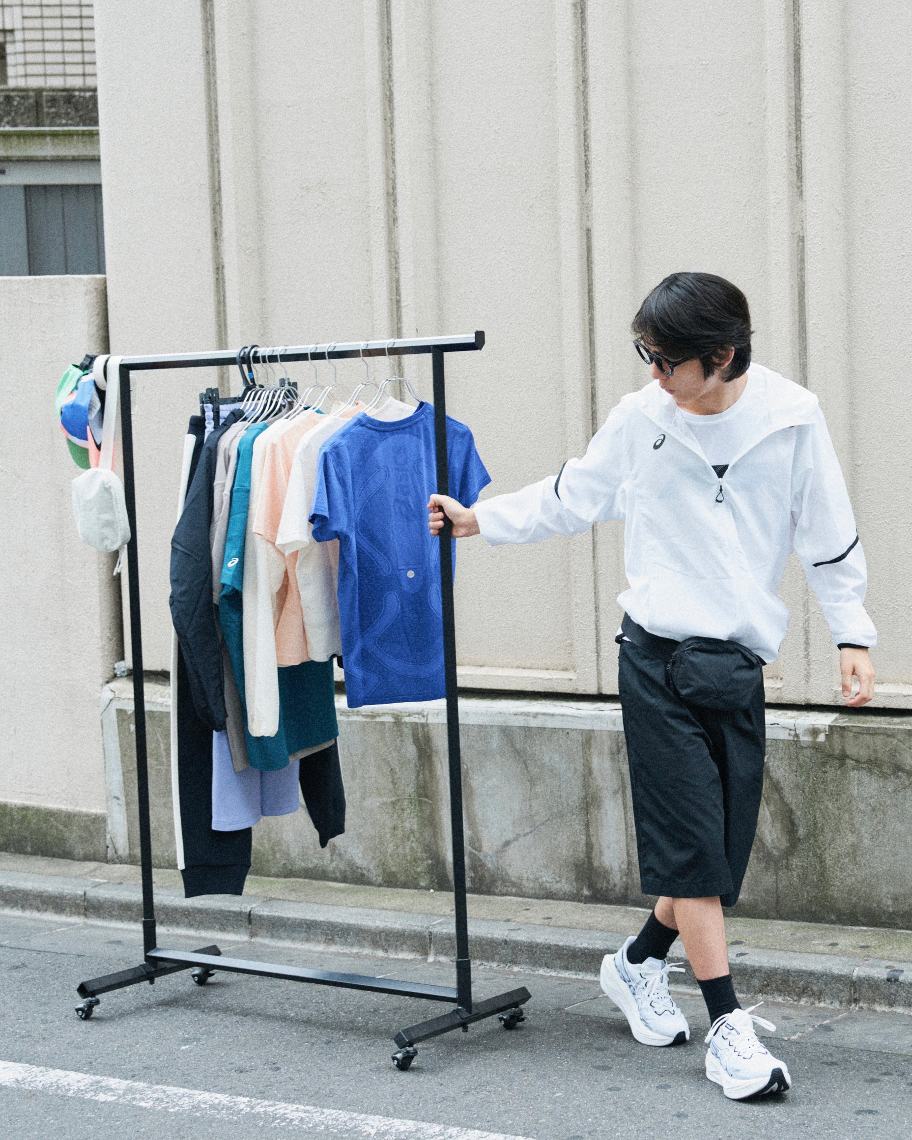 アシスタントの男性