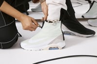 ナイキ×アンブッシュ®初のフットウェアが登場、ダブルロゴをデザイン ナイキ×アンブッシュ®初のフットウェアが登場、ダブルロゴをデザイン