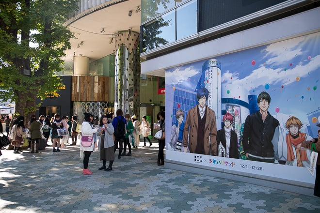 ラフォーレ原宿でアニメ ファッションの新店舗が人気 平日に100人以上の列