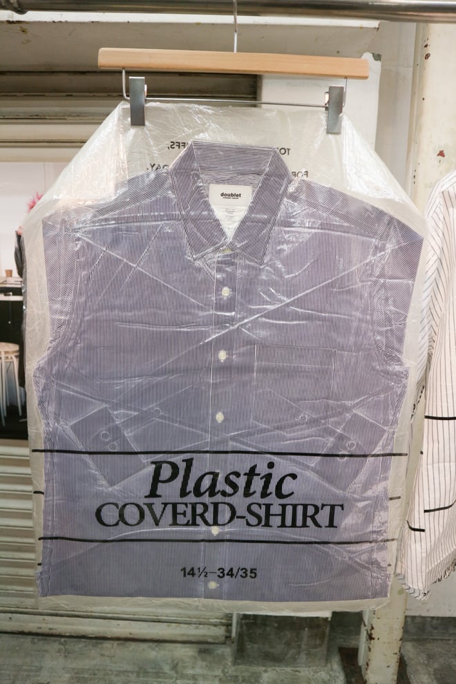 doublet plastics cover shirt  Sサイズ