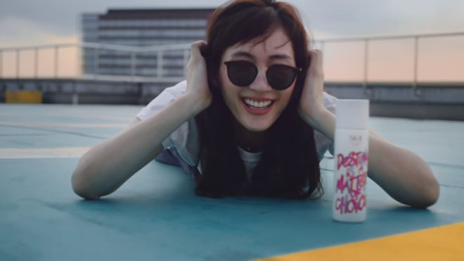 全力疾走から無邪気な笑顔まで 綾瀬はるか出演のsk Ii新cmが公開