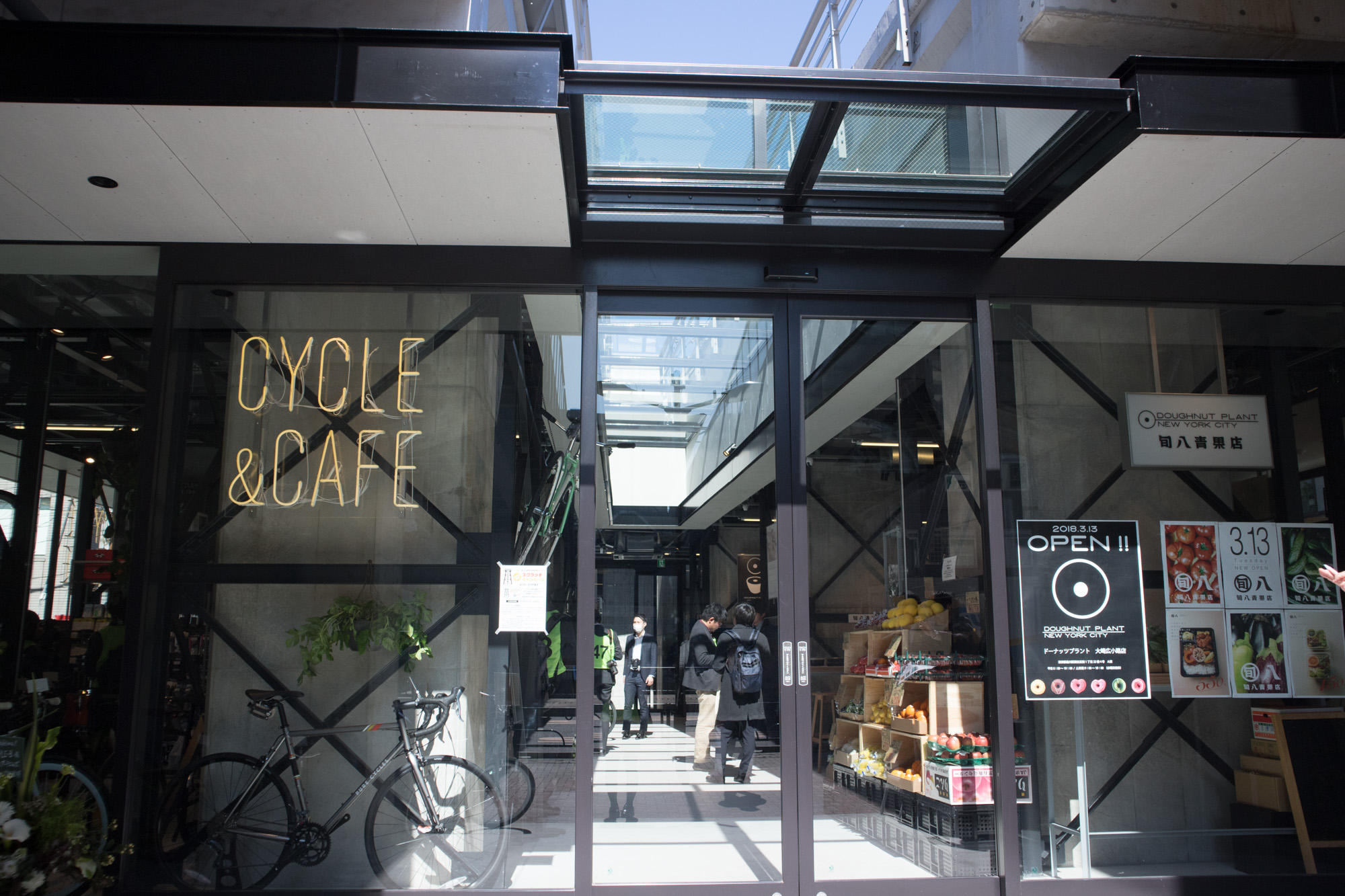 五反田が変わる 東急電鉄の新商業施設 池上線五反田高架下 が開業