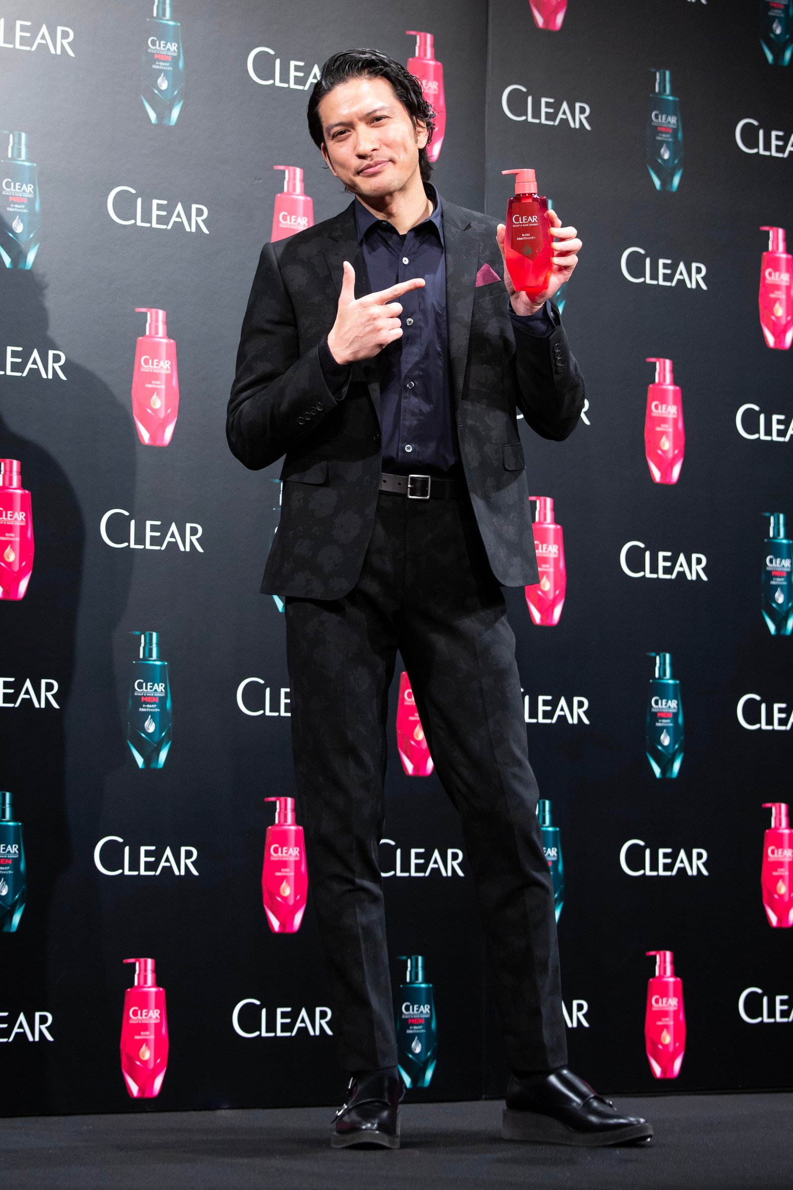 頭 ケアブランド クリア が全面リニューアル 長瀬智也を新cmに起用