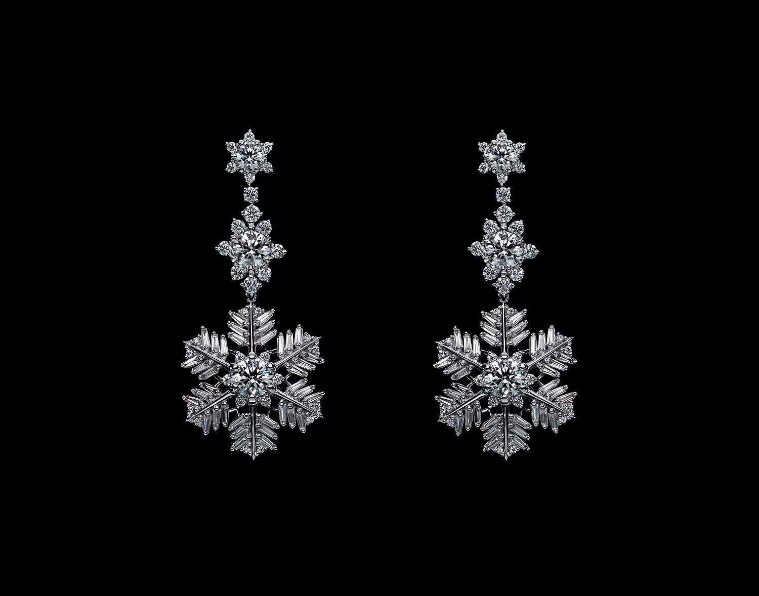 国際宝飾窃盗団ピンクパンサーに強奪されたダイヤモンドコレクション シューペルブ を復刻 時価総額は12億円