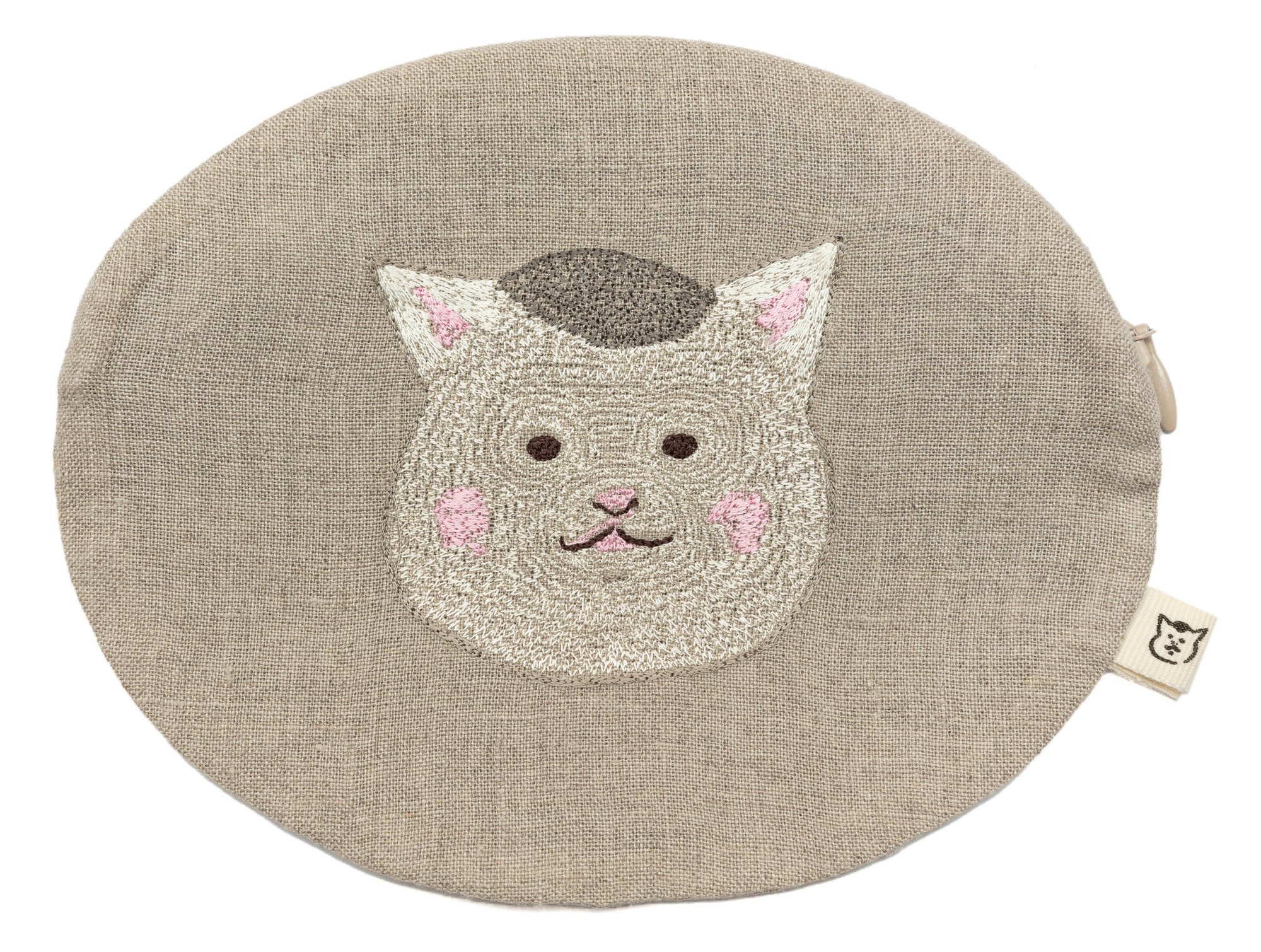 「きょうの猫村さん」を刺繍したクッションやポーチが発売、コーラル・アンド・ タスクとコラボ