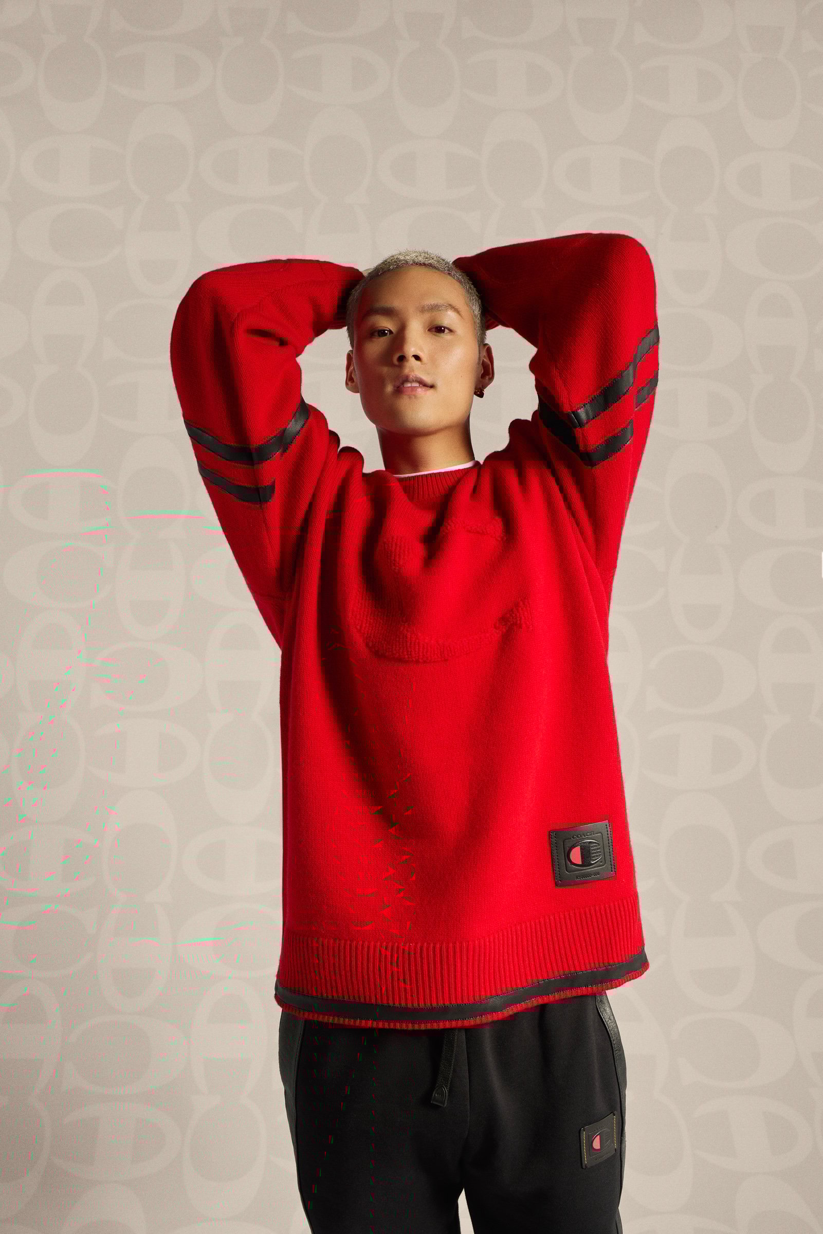 コーチ×チャンピオン発売、ストーリーパッチとCロゴが一体化したデザインに