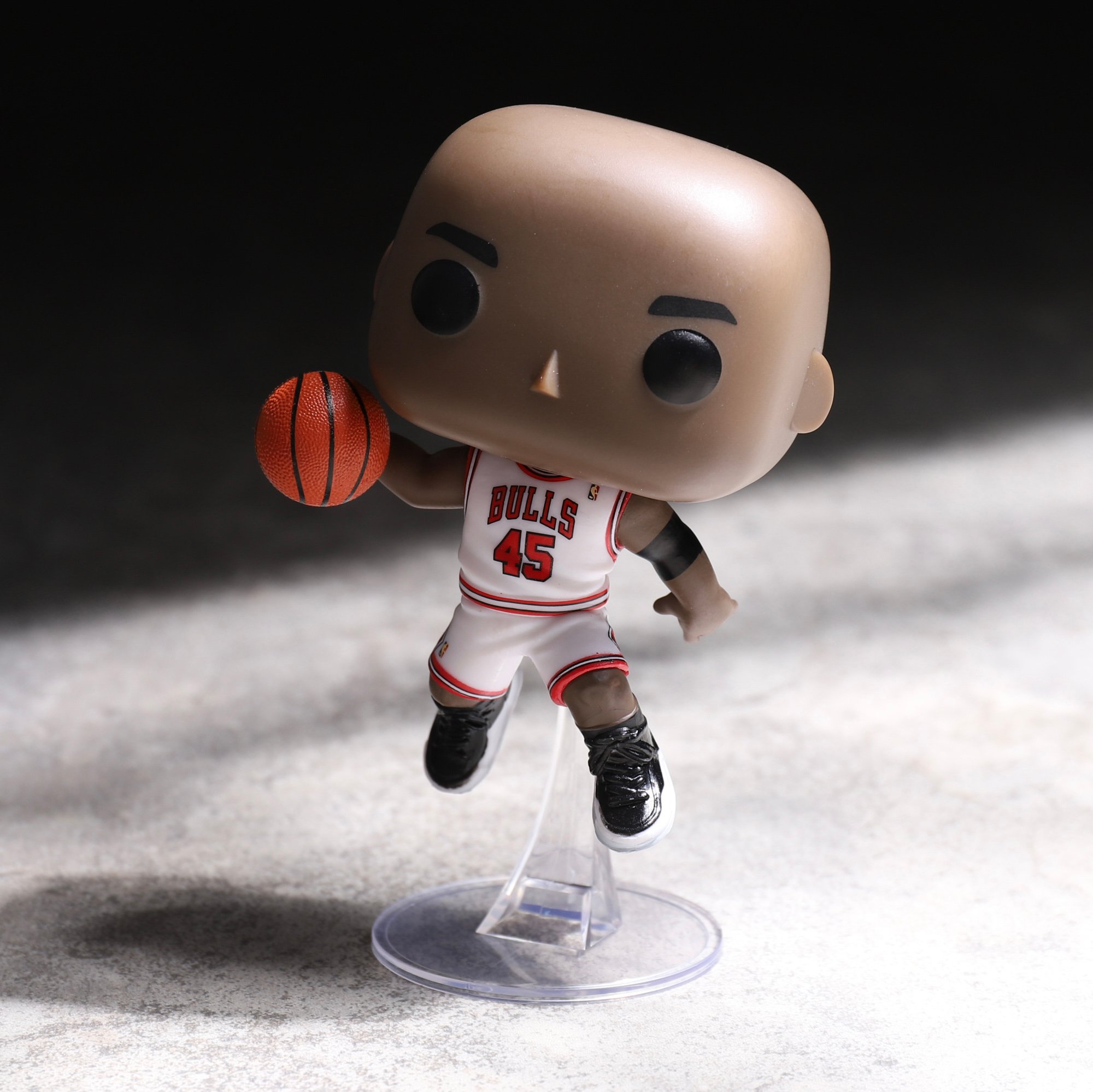 マイケル ジョーダンnba復帰当時の姿を再現したフィギュアが発売 Funko Pop とコラボ