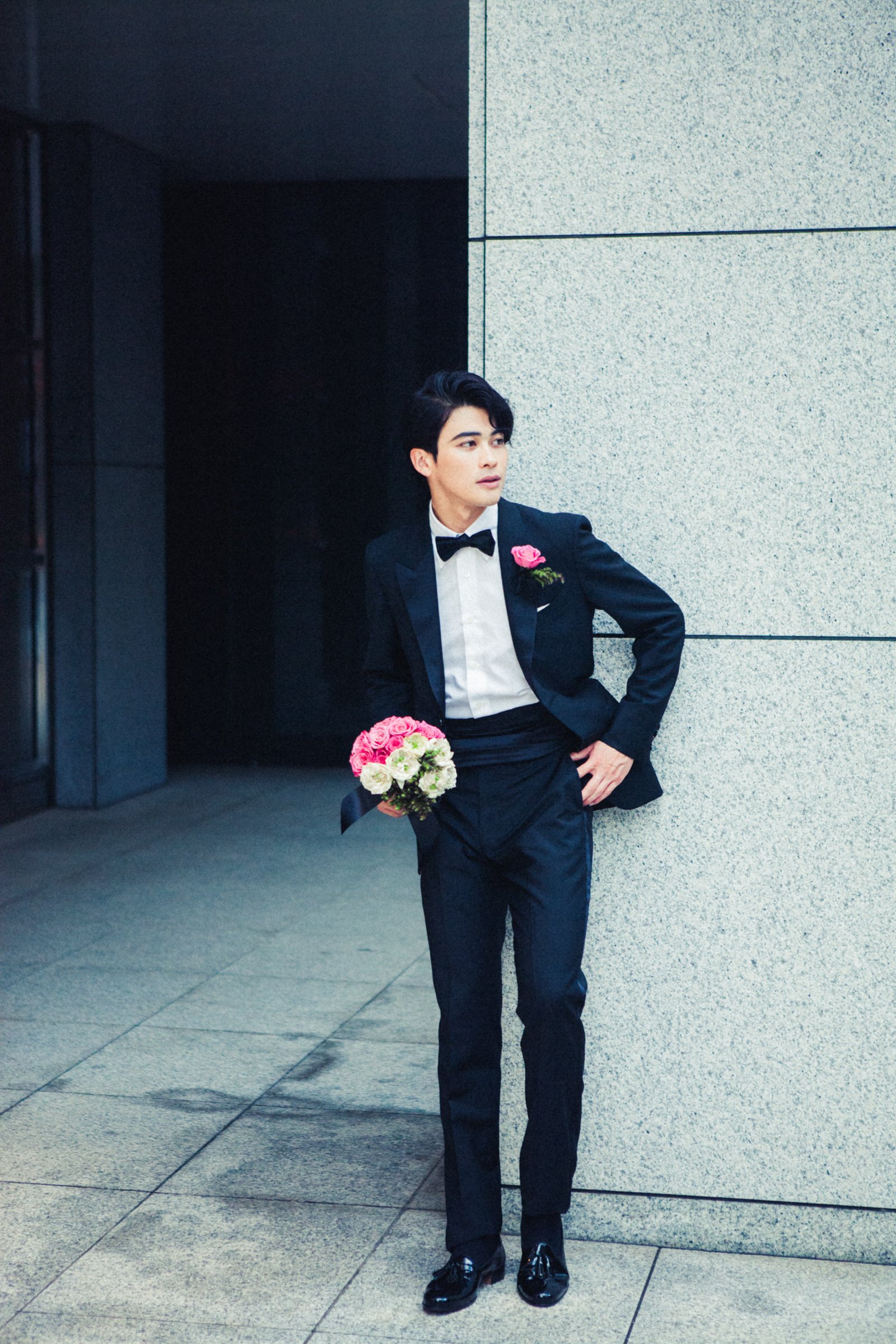 エディフィスがメンズブライダルウェアを初展開 丸の内店限定のパターンオーダーサービスも