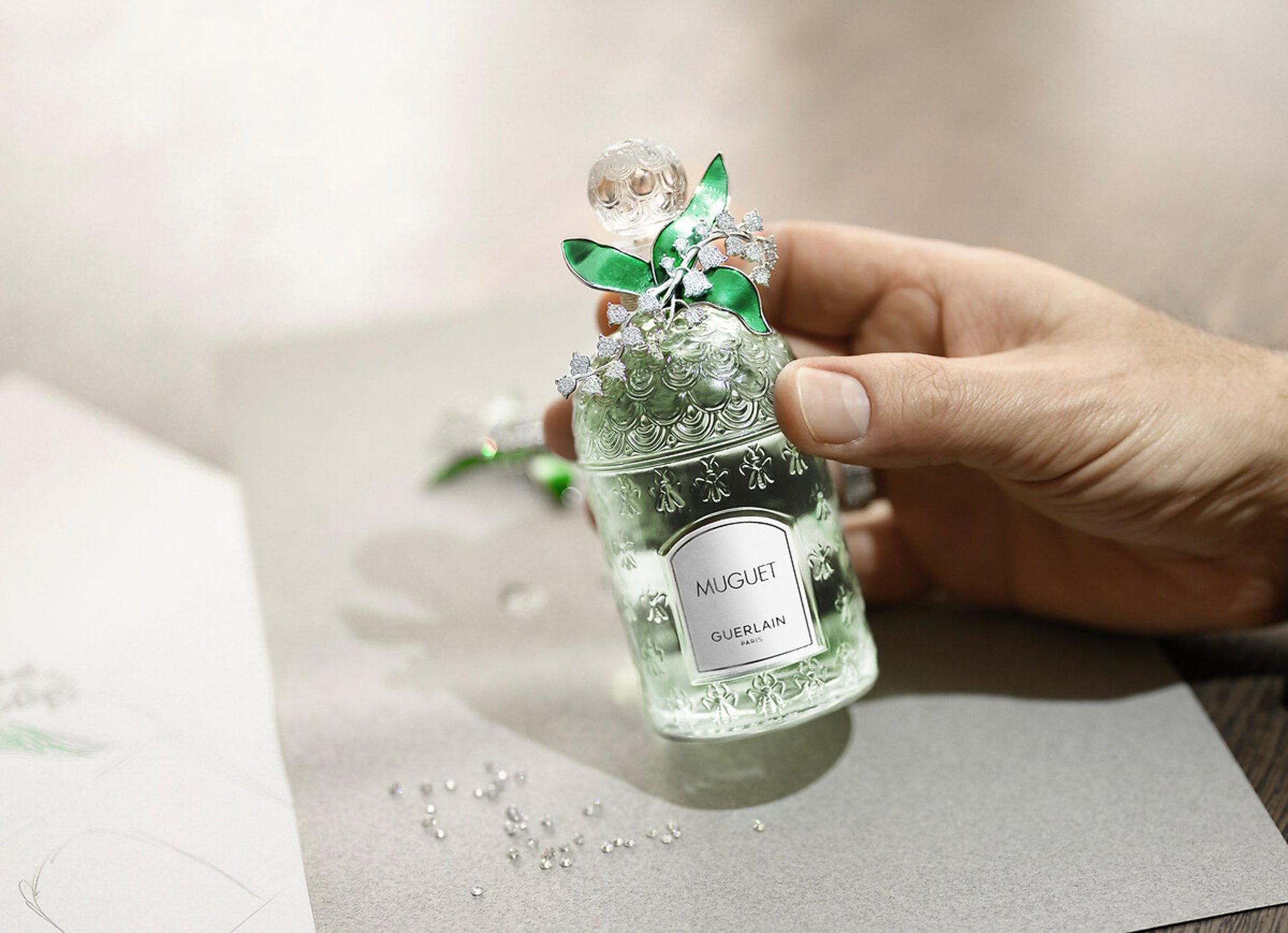 ゲランの毎年人気のスズランの香り ミュゲ 今年はジュエリーをデザインした限定ボトルで登場