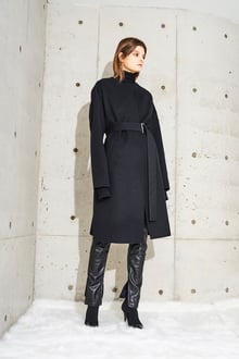 CINOH 2017 Pre-Fall Collectionコレクション 画像1/22