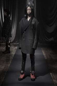 Yohji Yamamoto -Women's- 2021AW パリコレクション 画像19/33