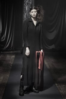 Yohji Yamamoto -Women's- 2021AW パリコレクション 画像28/33