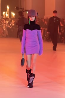 OFF-WHITE c/o VIRGIL ABLOH™ 2022年秋冬コレクションコレクション ...