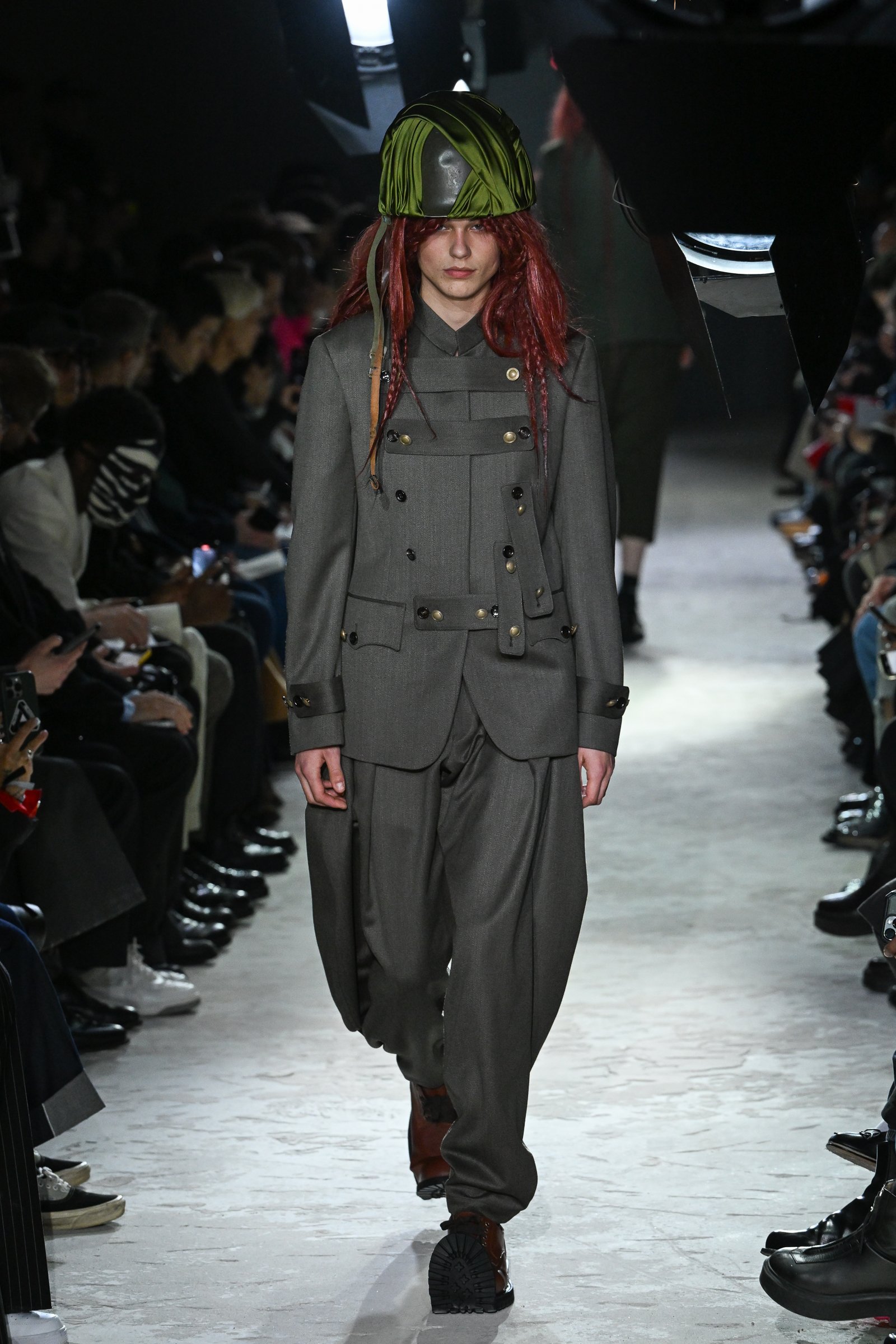 今季の前に、2025AWファッションをチェック！ ① Comme des Garçons