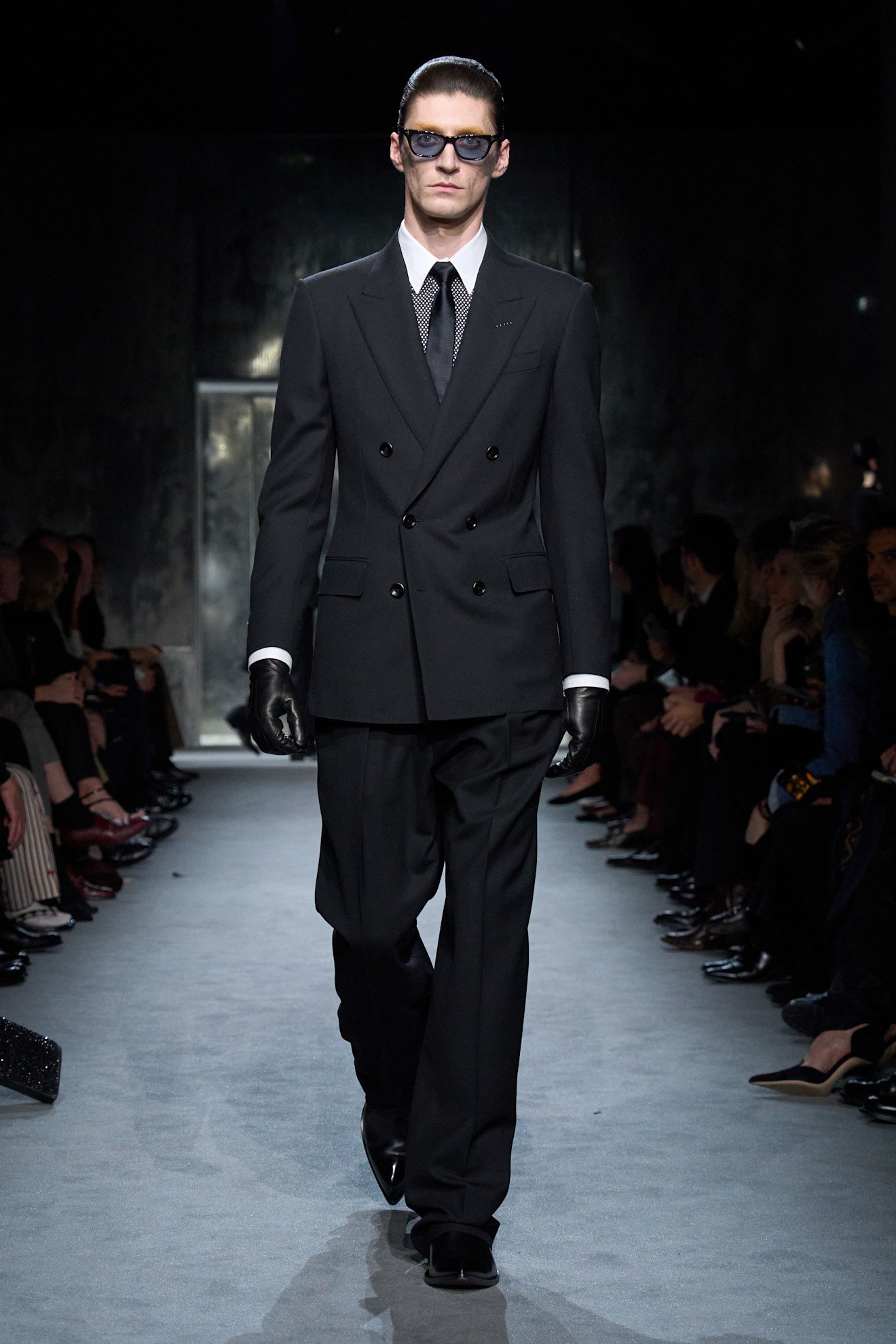 今季の前に、2025AWファッションをチェック！ ⑦ TOM FORD （後） - 靴 