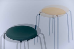 別注のスツール