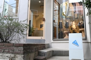 クレッタルムーセンが原宿にオープンした直営店の外観画像