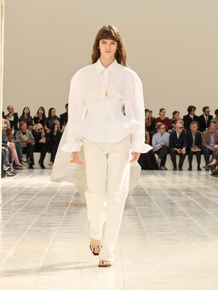 Balenciaga 2027年サマーコレクション