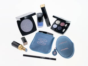 「シャネル」が"デニムをまとう"メイクアップコレクションを限定発売　オリジナルのメイクレシピも