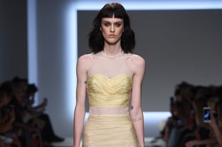 Ermanno Scervino 2022年春夏コレクション | ミラノ | 画像48枚 