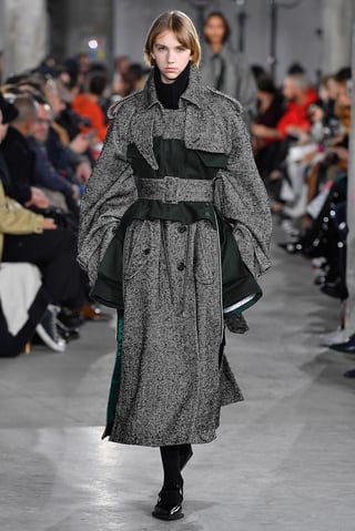 sacai 2019プレフォールコレクション レーストリムマキシドレス 最高の