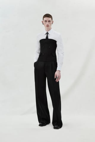 Alexander McQueen 2023年秋冬