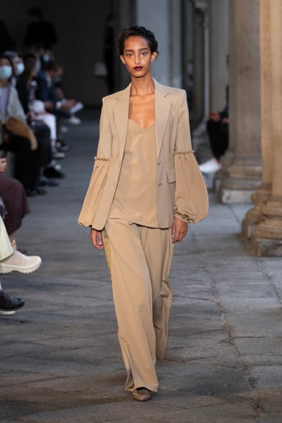 Max Mara 2022年秋冬コレクション | 画像49枚 - FASHIONSNAP