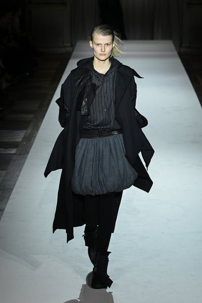 Yohji Yamamoto 2025年秋冬