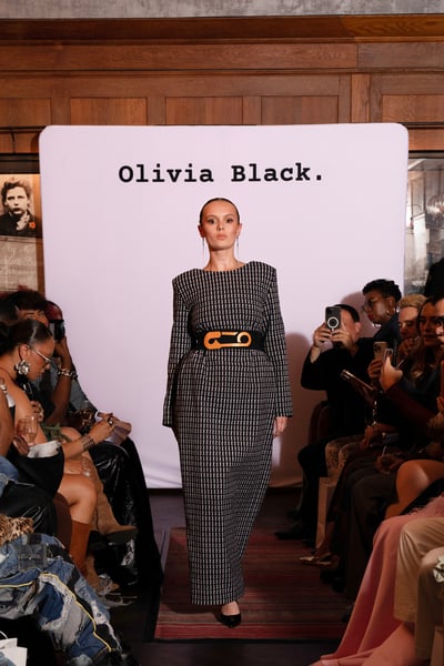 OLIVIA BLACK 2026年春夏