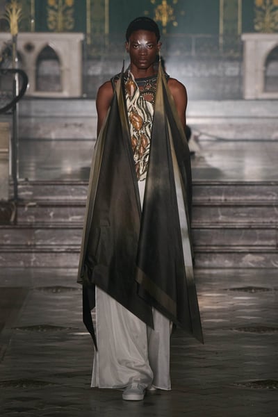 YUIMA NAKAZATO 26年春夏クチュール