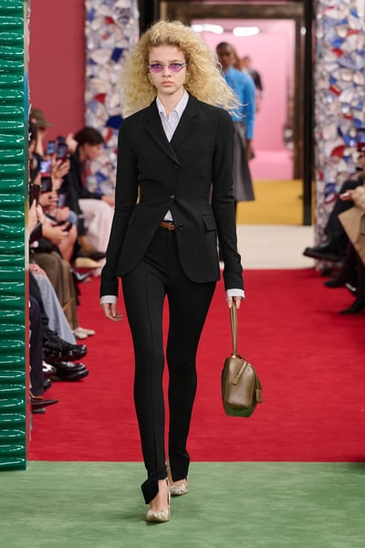 Acne Studios 2026年秋冬ウィメンズ