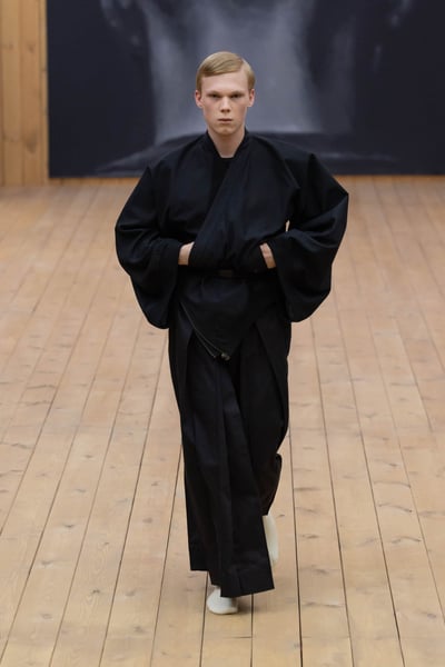 GOSHA RUBCHINSKIY 27年春夏