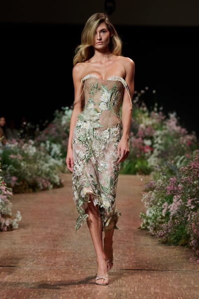 ELIE SAAB 27年春夏