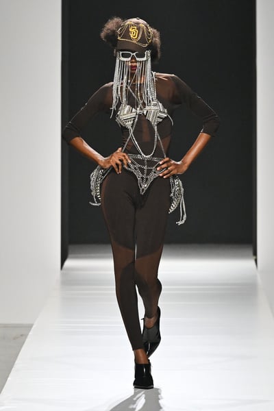 JUNYA WATANABE 2027年春夏コレクション