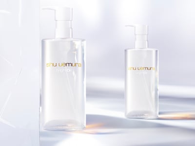 シュウ ウエムラ ブライト クレンジング オイル 画像