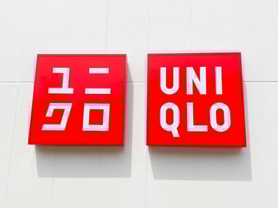 ユニクロ 看板
