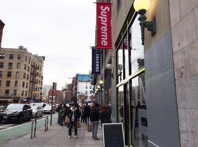 シュプリーム　ニューヨーク　店舗