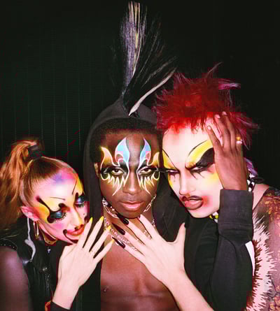 バイレード Prismic Eyeshadow Palette 18 Colours