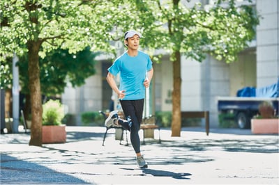 ワークマン 高反発シューズ