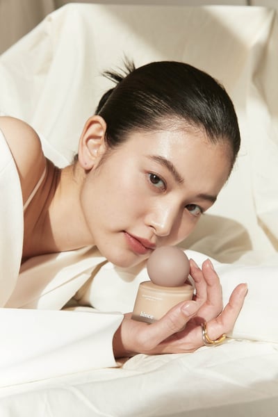 ヒンス　ベースメイク