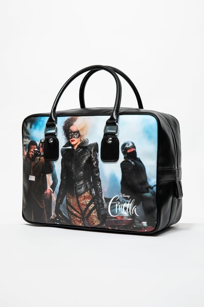 ディズニー　ギャルソン　クルエラ