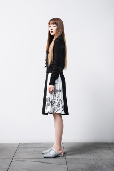 フェラガモ　スルギ