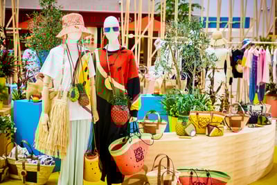 ロエベ パウラズイビザ