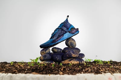 ナイキ　シューズ