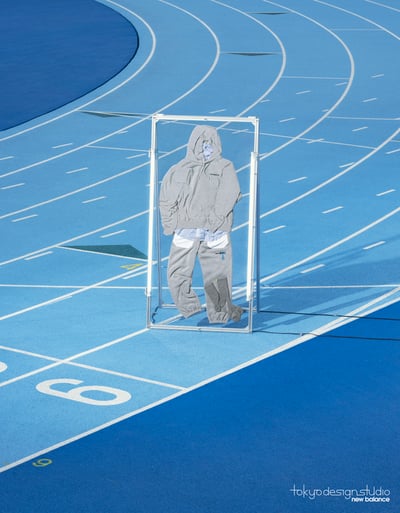 東京デザインスタジオ ニューバランス スウェット