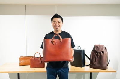 土屋鞄製造所の執行役員 三木芳夫氏