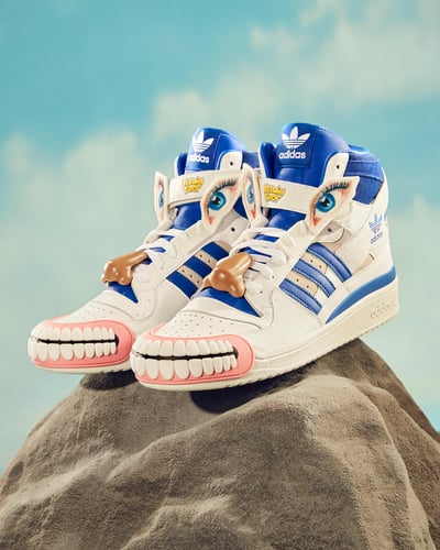 アディダス カーウィン?フロスト コラボレーション