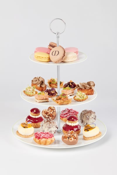 カフェ ディオール by ラデュレ バレンタイン