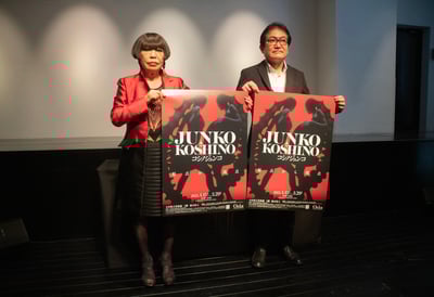 自身初の展覧会を開催するコシノジュンコ