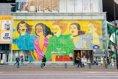 東急プラザ表参道原宿のファサード